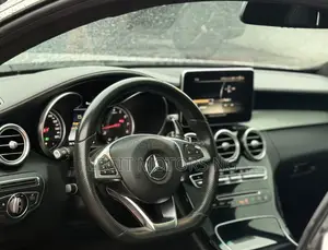 Mercedes-Benz C300 Base 4Matic Coupe AWD (2.0L 4cyl 7A) 2017 Silver