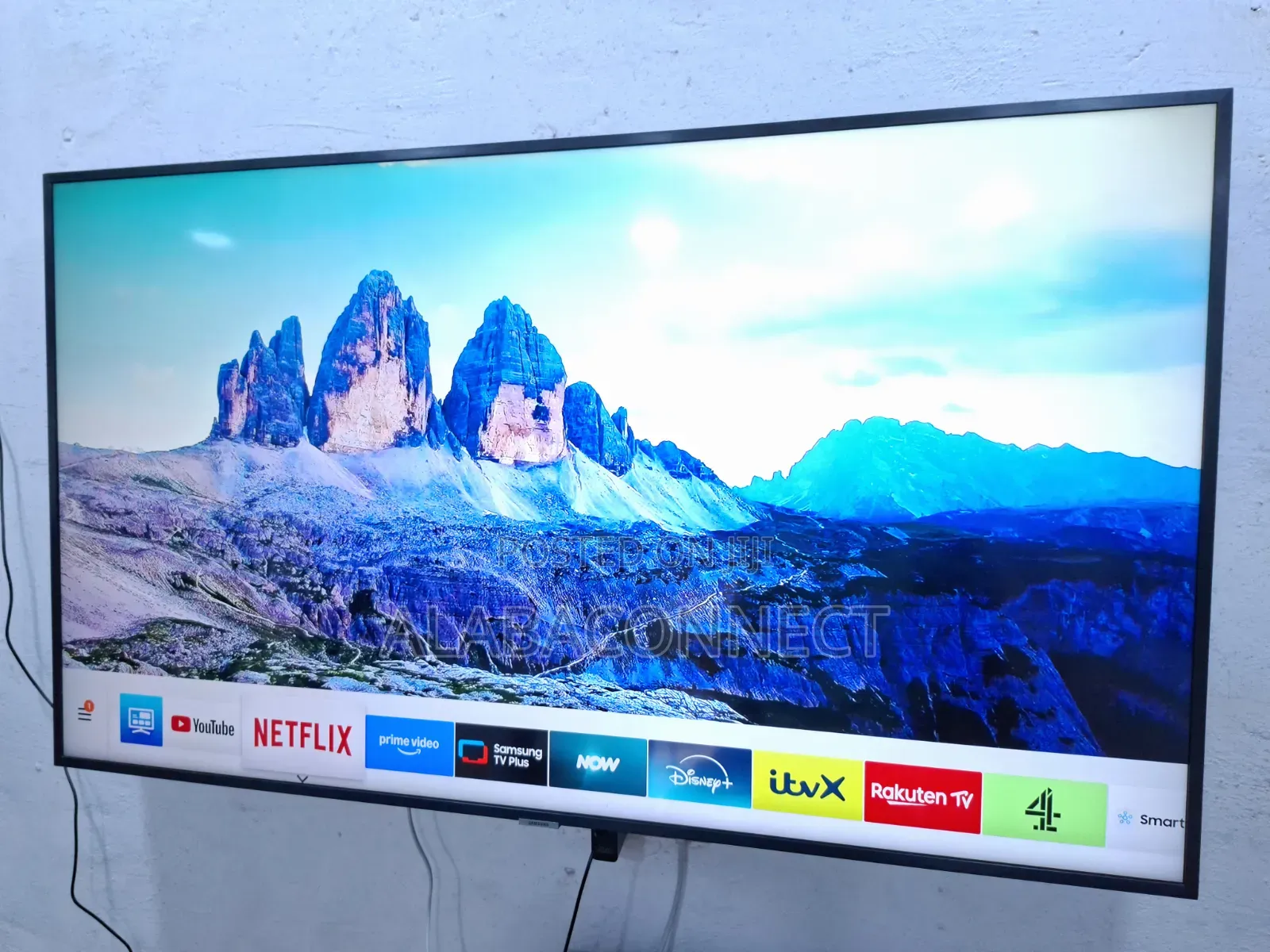 55" Samsung UHD Smart TV