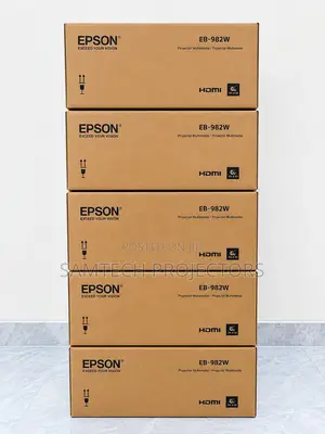 New Epson 4200 Lumens in Lagos Island, Abuja, Ibadan, Ph, Warri, Kano