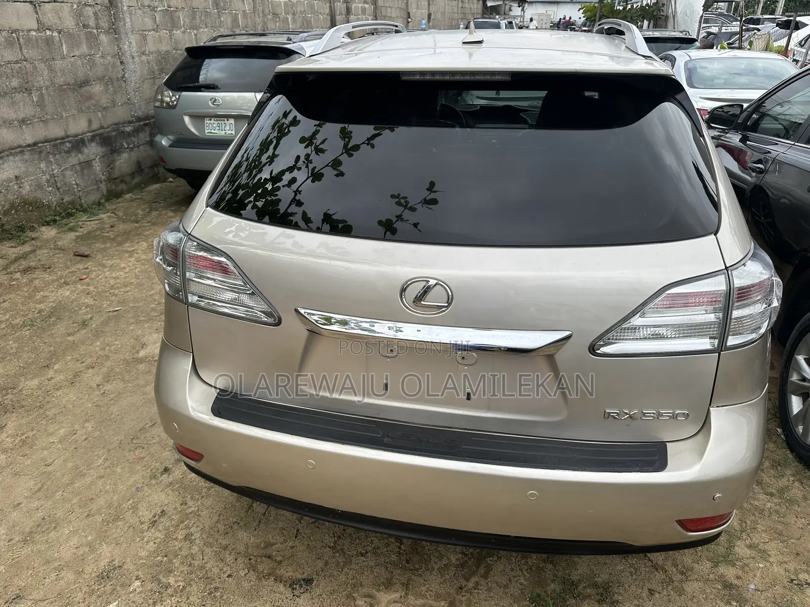Lexus RX 2011 Gold