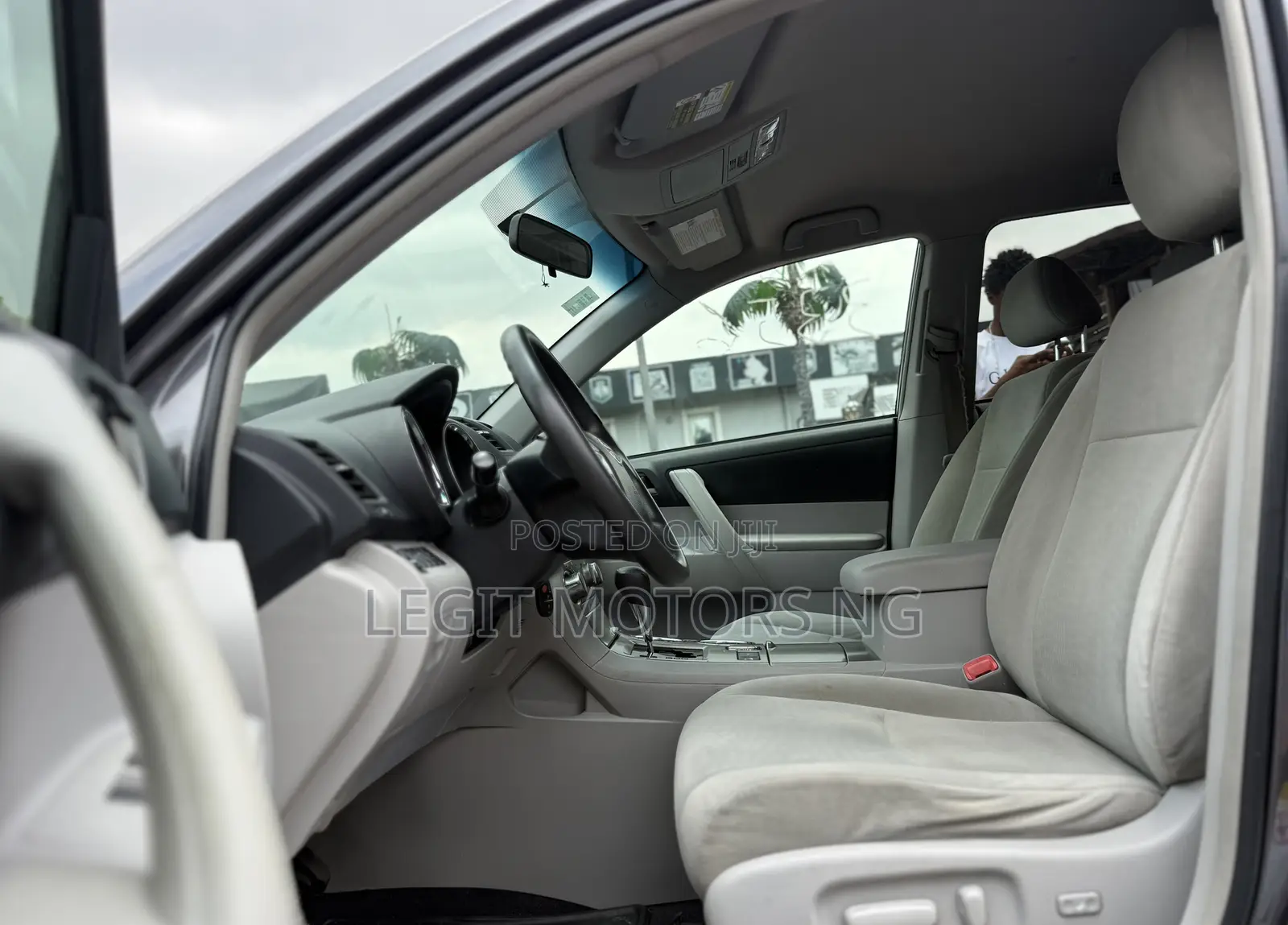 Toyota Highlander 2011 Gray