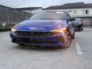 Hyundai Elantra 2025 Blue