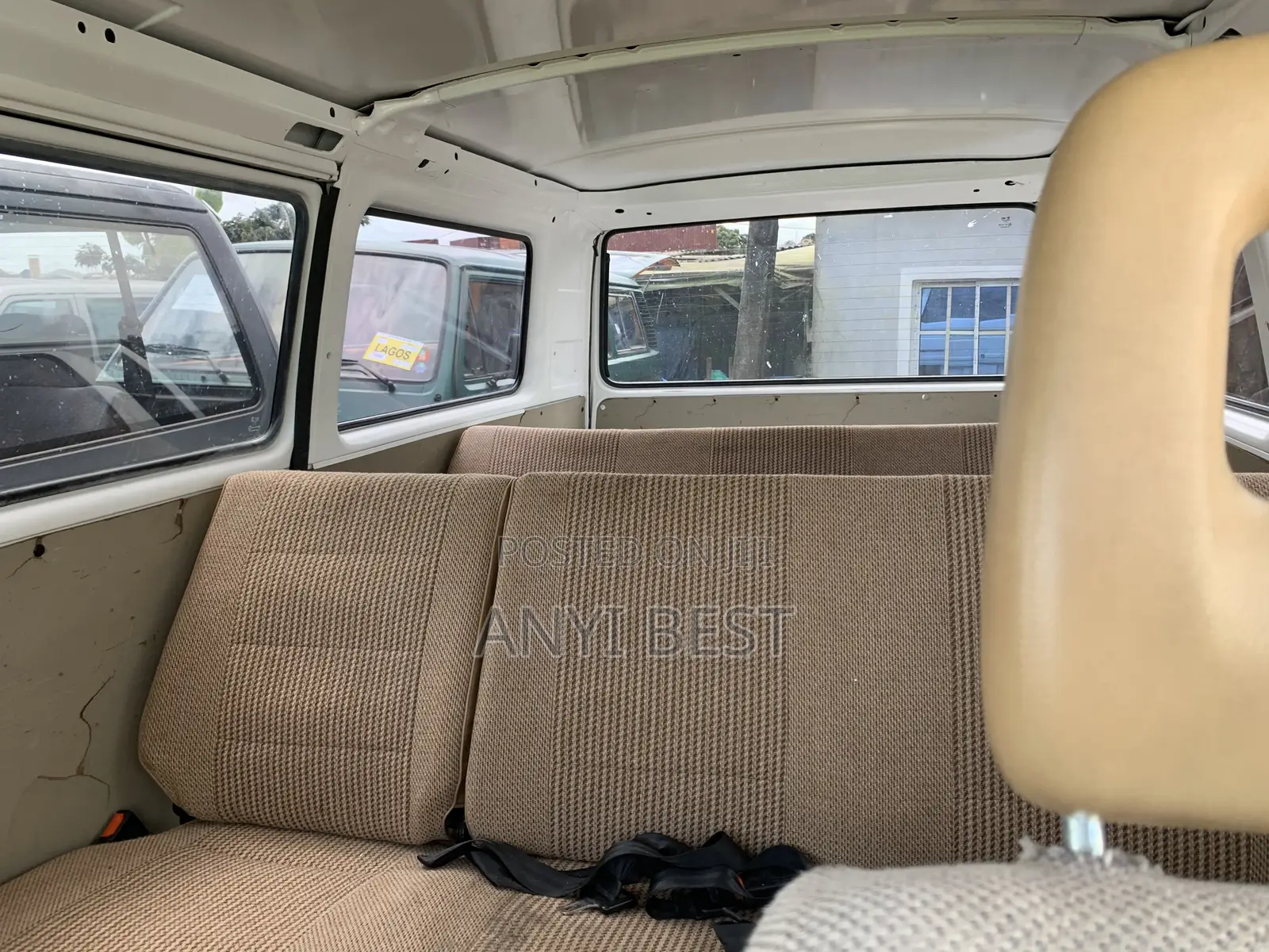Volkswagen Transporter 2000 White