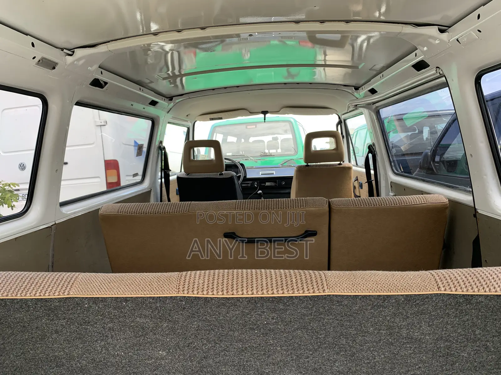 Volkswagen Transporter 2000 White