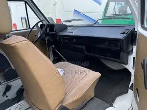 Volkswagen Transporter 2000 White
