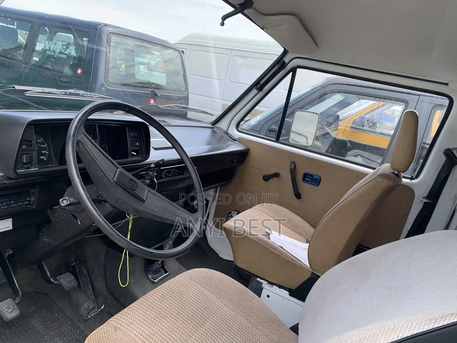 Volkswagen Transporter 2000 White