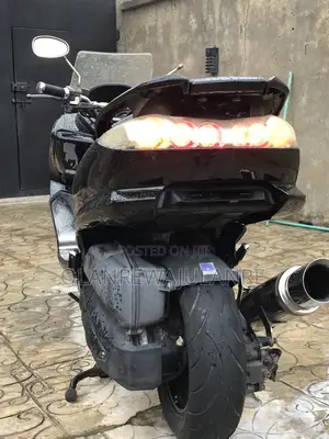 Yamaha Majesty 2019 Black