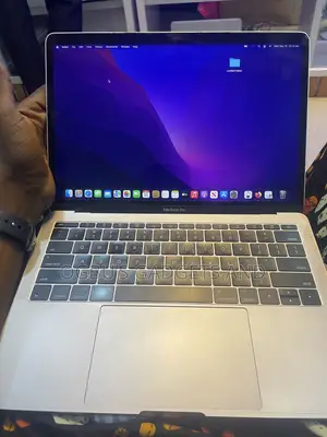 Laptop Apple MacBook Pro 2016 16GB Intel Core i5 SSD 256GB