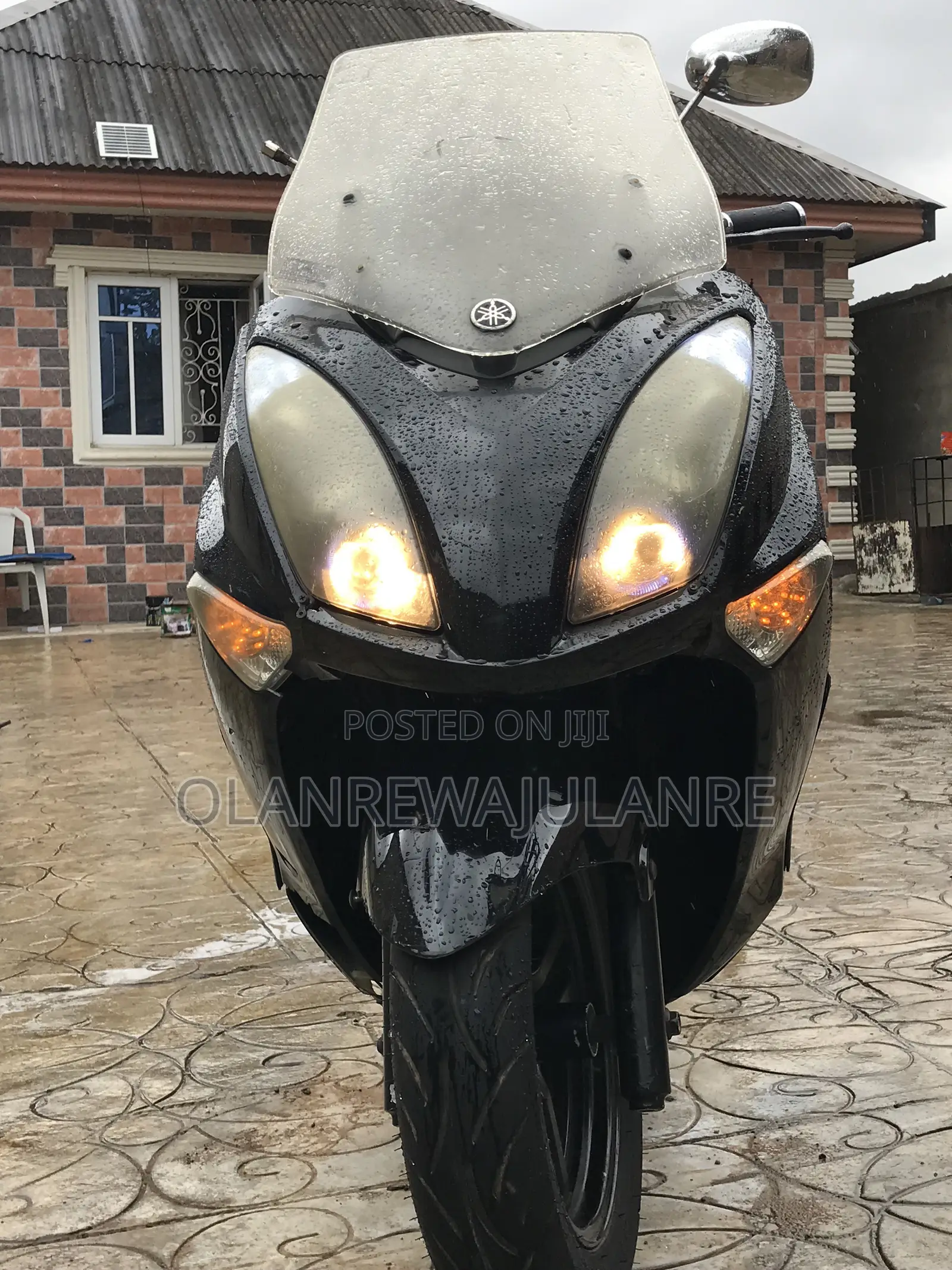 Yamaha Majesty 2019 Black