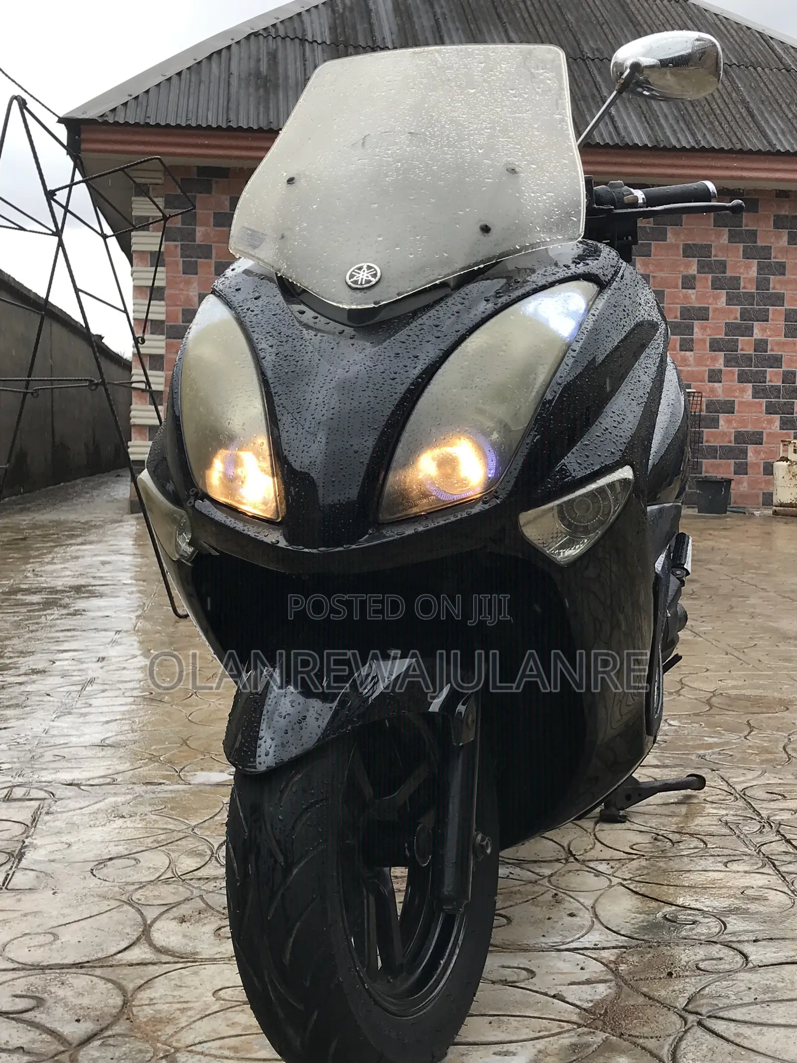 Yamaha Majesty 2019 Black