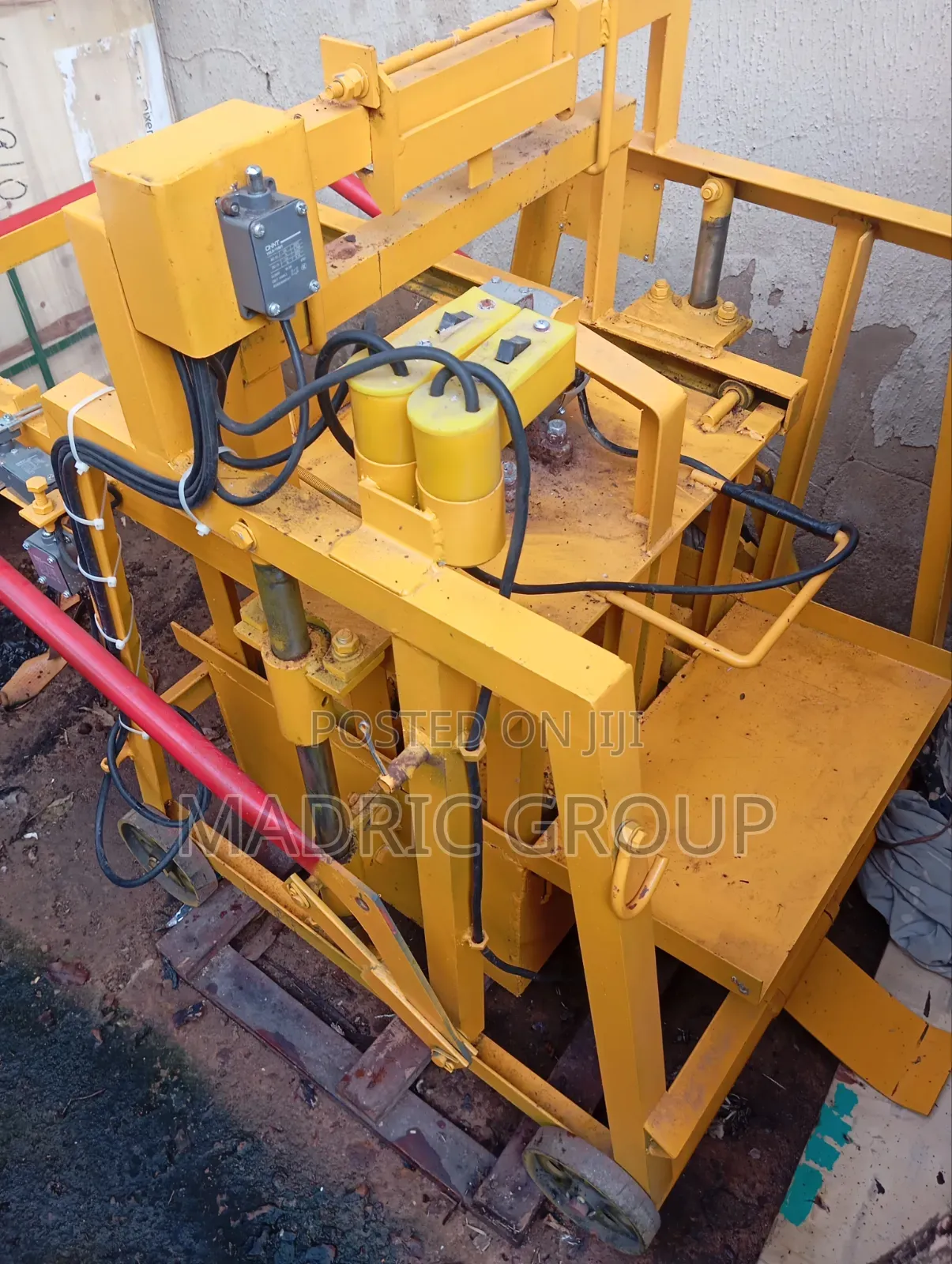 Blocks Molding Machine