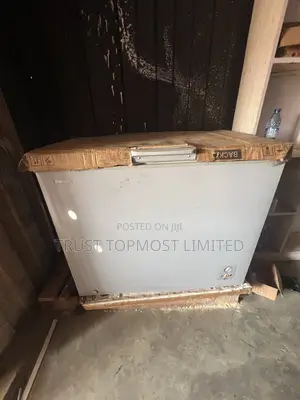 240L Hisense Refrigerator