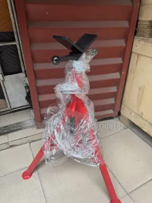 Engine Repair Stand / Engine Mounting Stand