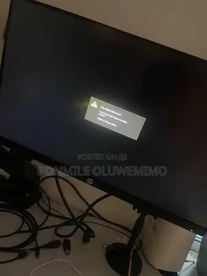 Gaming N Streaming Monitor Setup. (Monitors N Mount Only)