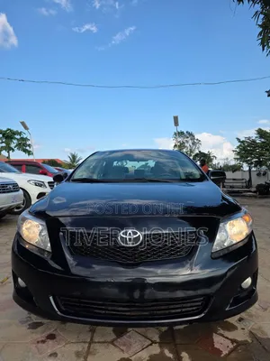 Toyota Corolla 2010 Black