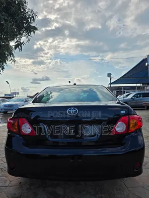Toyota Corolla 2010 Black