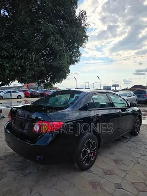 Toyota Corolla 2010 Black