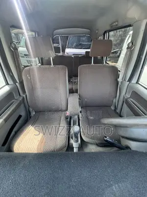 Suzuki Every 2012 Silver