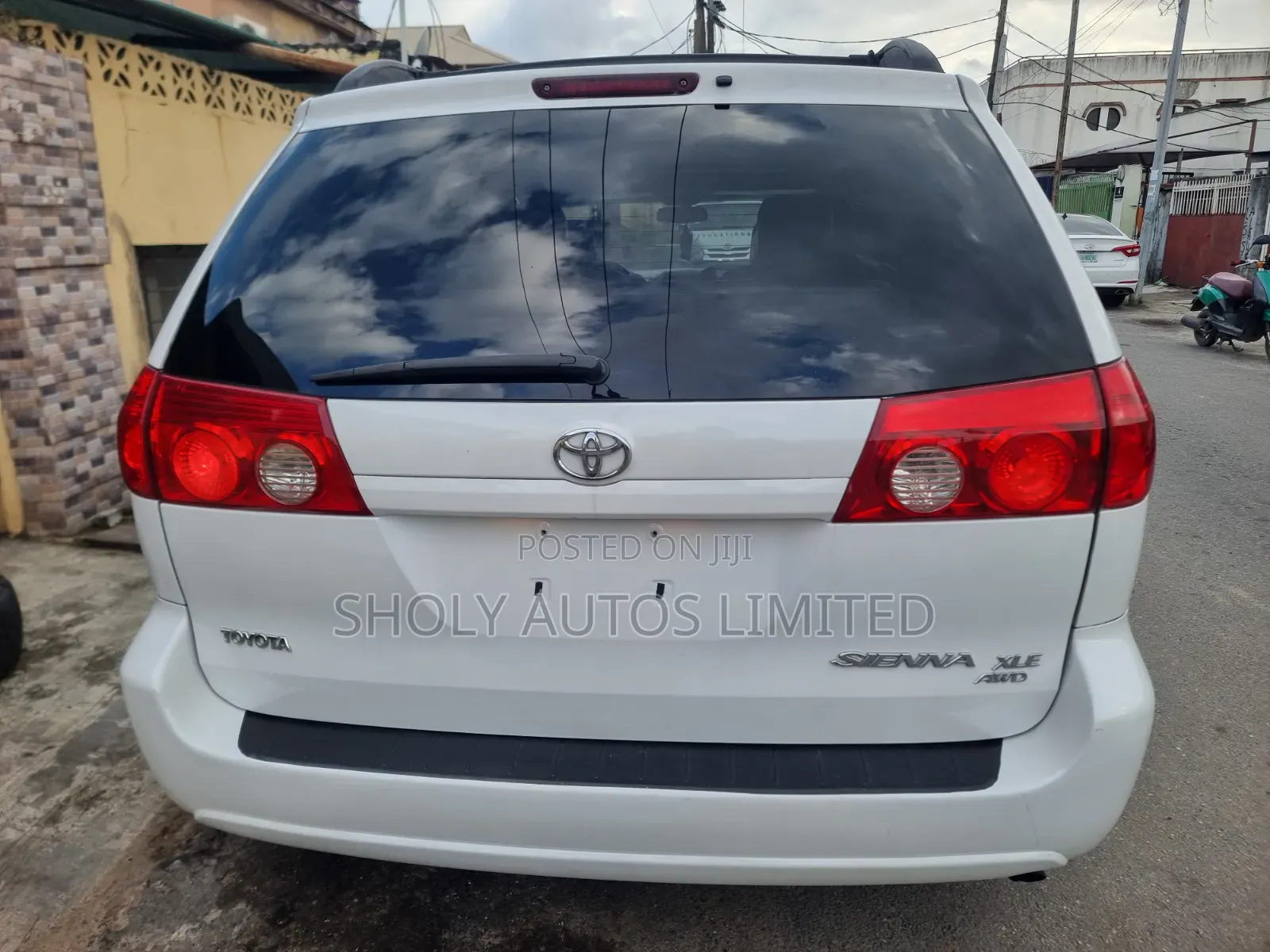Toyota Sienna 2007 White