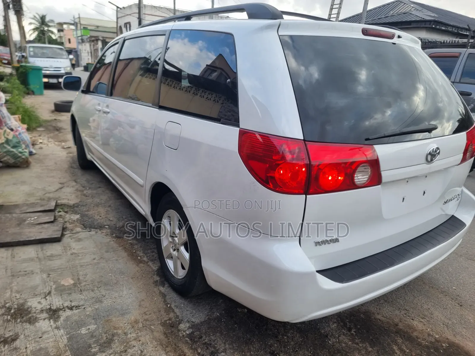 Toyota Sienna 2007 White