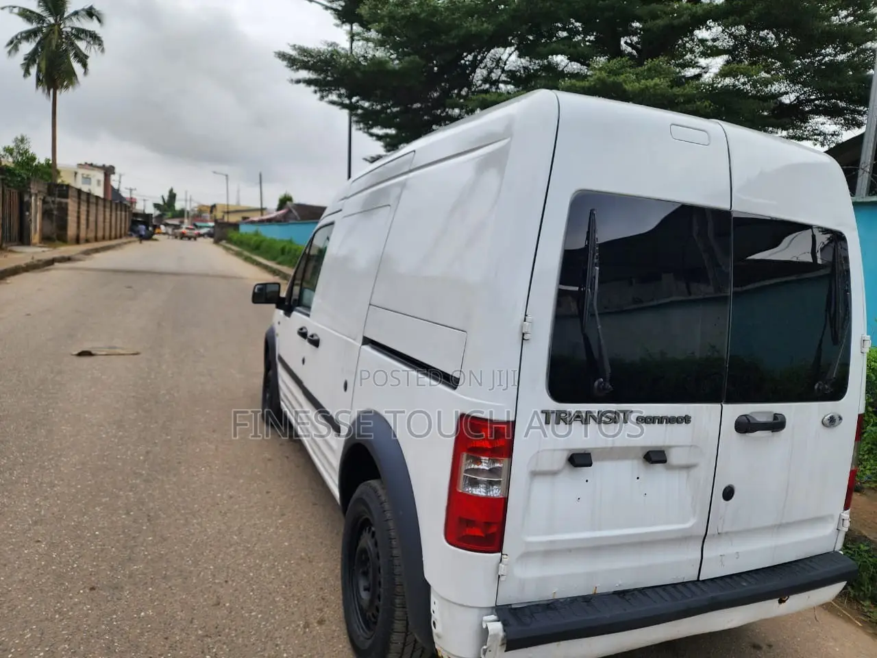 Ford Transit Connect 2011 White