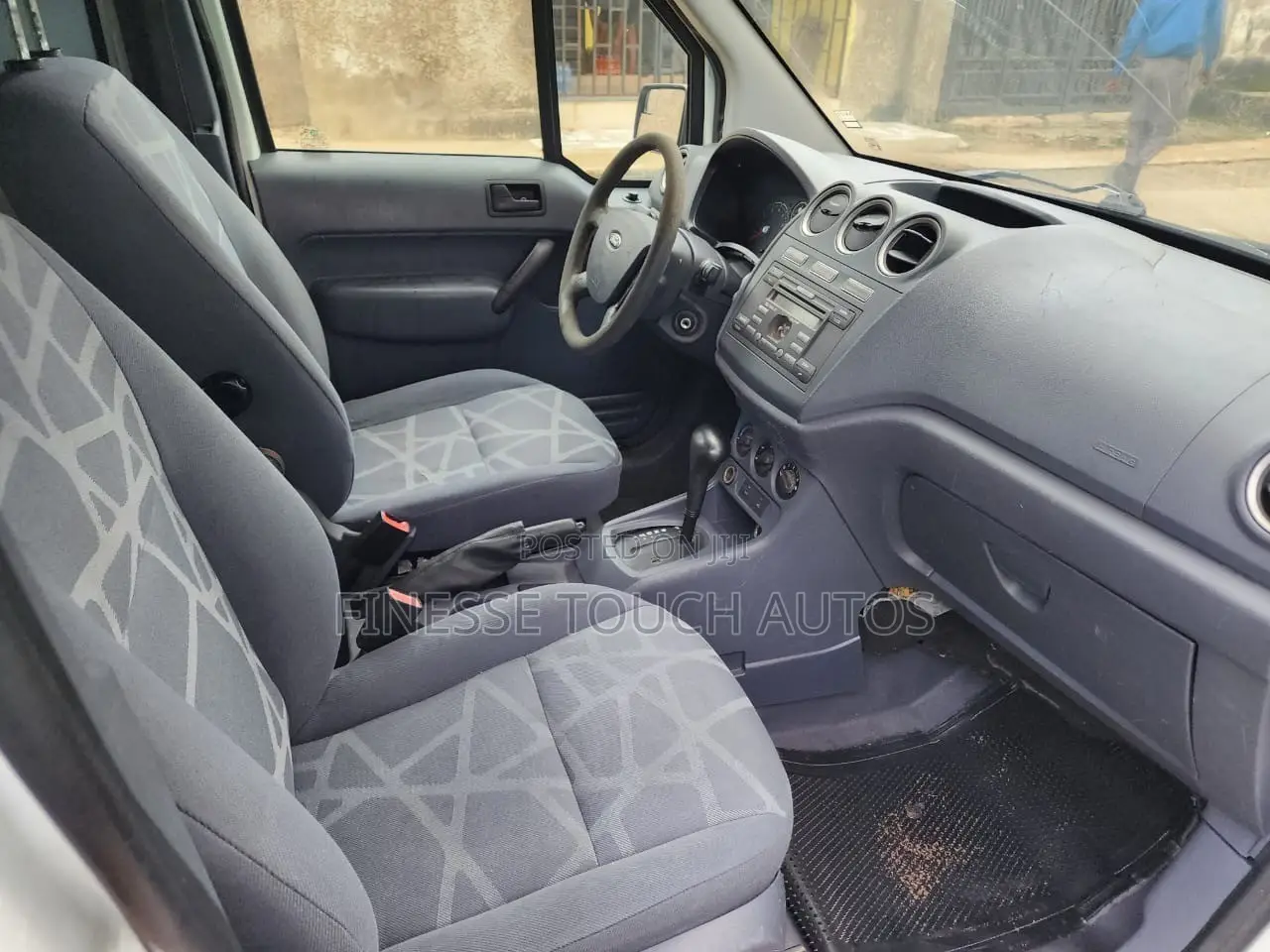 Ford Transit Connect 2011 White