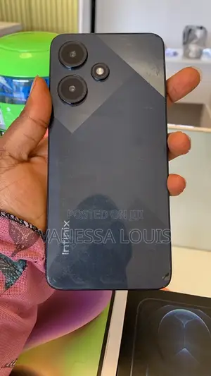 Infinix Hot 30 5G 128 GB Black