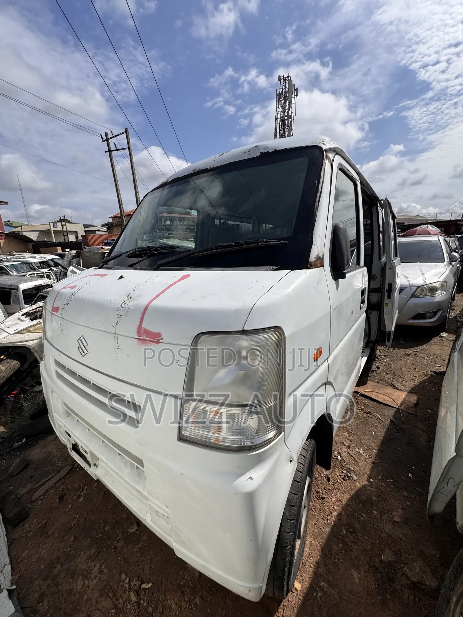 Suzuki Every 2012 White