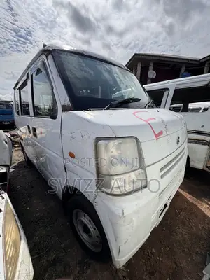 Suzuki Every 2012 White