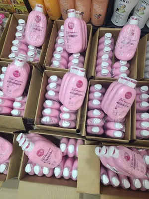 Eos Shea Butter Pomegranate Lotion