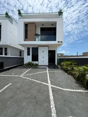 5bdrm Duplex in Orchid Road, Lafiaji for sale