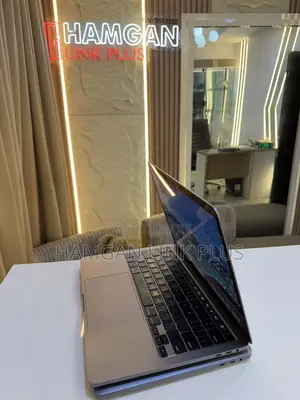 Laptop Apple MacBook Pro 2020 32GB Intel Core i7 SSD 1T