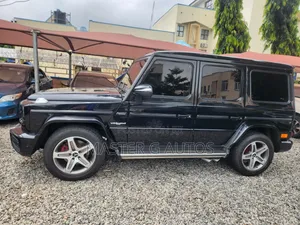 Mercedes-Benz G-Class 2011 Black