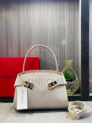 *FERRAGAMO Medium Size ,leather Handbag . Available in 5colors