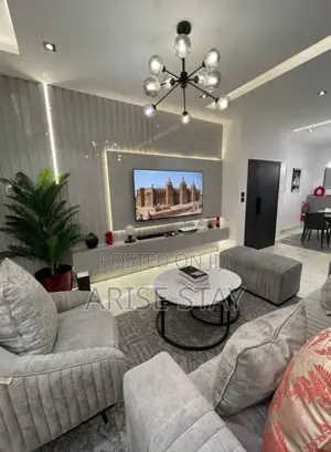 2-Bedroom Shortlet With Ps5 Fast Wifi | Maryland Ikeja