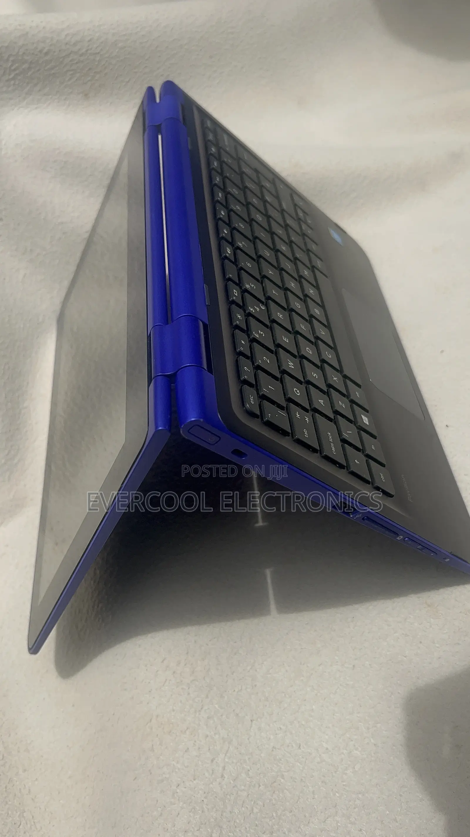 Laptop HP Pavilion 11 4GB Intel Celeron HDD+SSD 500GB