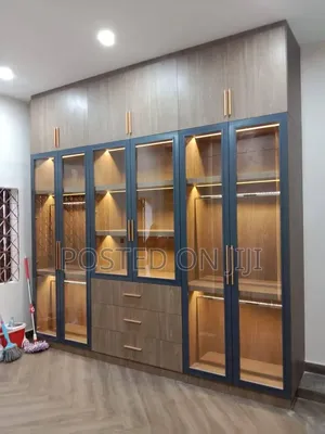 Least Wardrobe