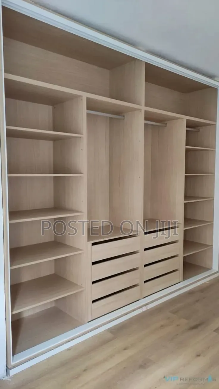 Least Wardrobe