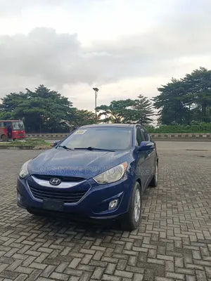 Hyundai Tucson Limited FWD 2012 Blue