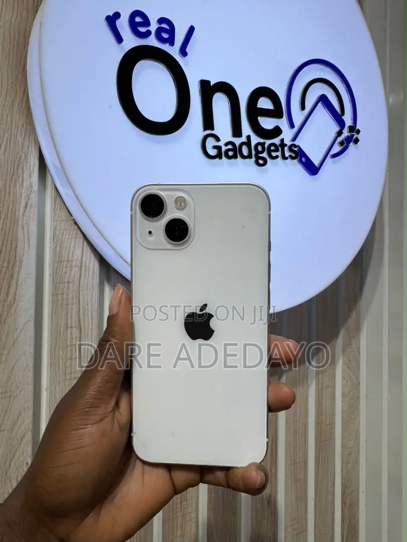Apple iPhone 13 256 GB White