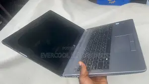 Laptop HP 250 G7 8GB Intel Core i5 SSD 256GB