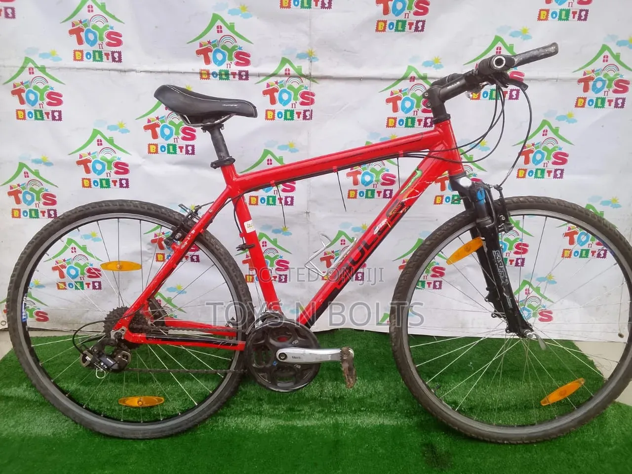 Red Size 26 Bulls Adult Bicycle