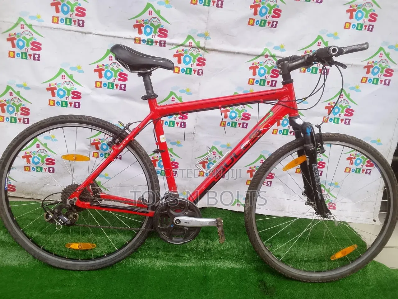 Red Size 26 Bulls Adult Bicycle
