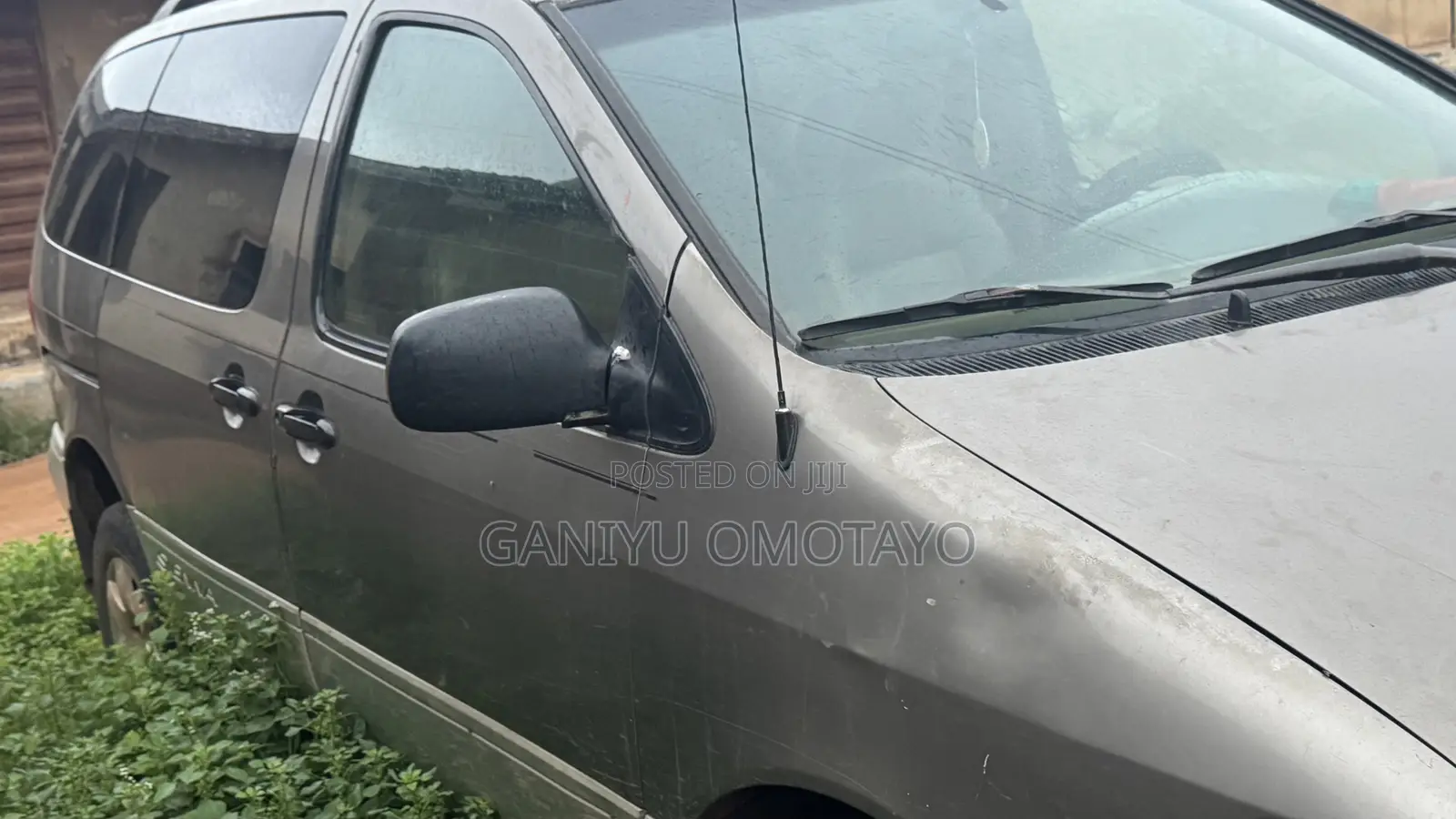 Toyota Sienna XLE 1999 Gray