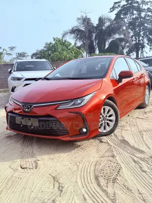 Toyota Corolla XSE 2023 Red