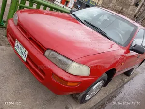 Toyota Camry LE 4dr Sedan (2.4L 4cyl 5M) 2004 Red
