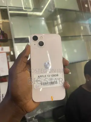 Apple iPhone 13 128 GB Pink