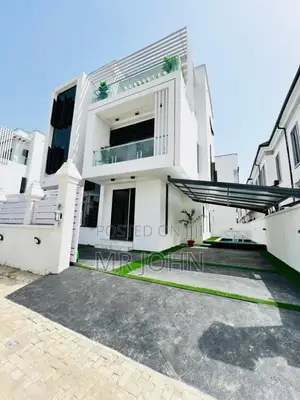 5bdrm Apartment in Orchid Road Owo Pr, Lekki for rent