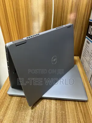 Laptop Dell Latitude 3310 2-in-1 8GB Intel Core i5 SSD 256GB