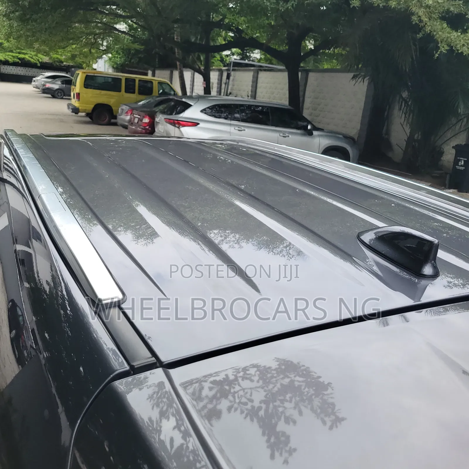 Toyota Highlander XLE 2021 Gray